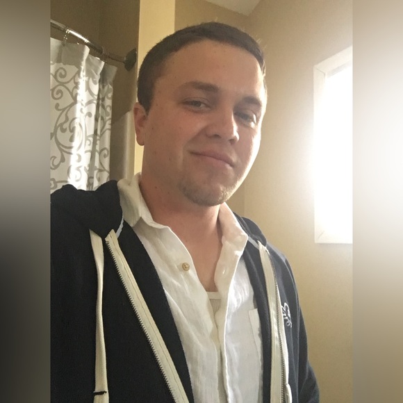 Meet your Posher, Bill - Picture 1 of 3